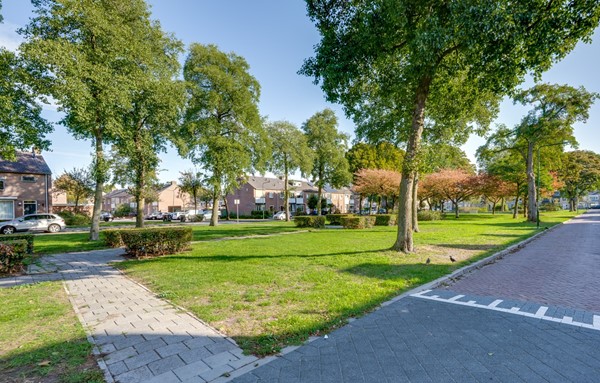 16_FUNDA_STRIJENSTRAAT 13_RIJEN.jpg